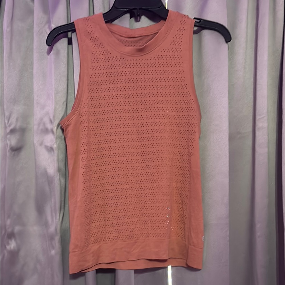 Women's Lululemon tank top